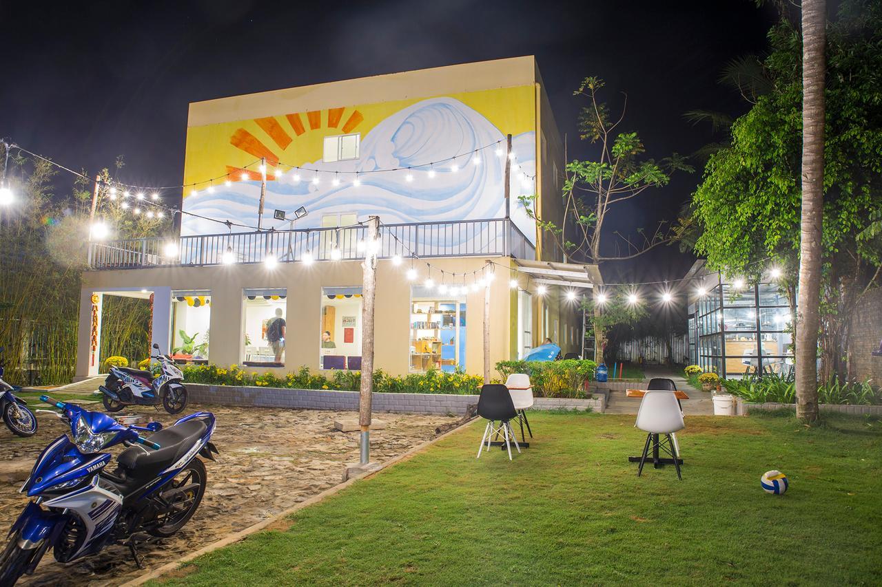 Emis Hotel Phu Quoc Exteriör bild