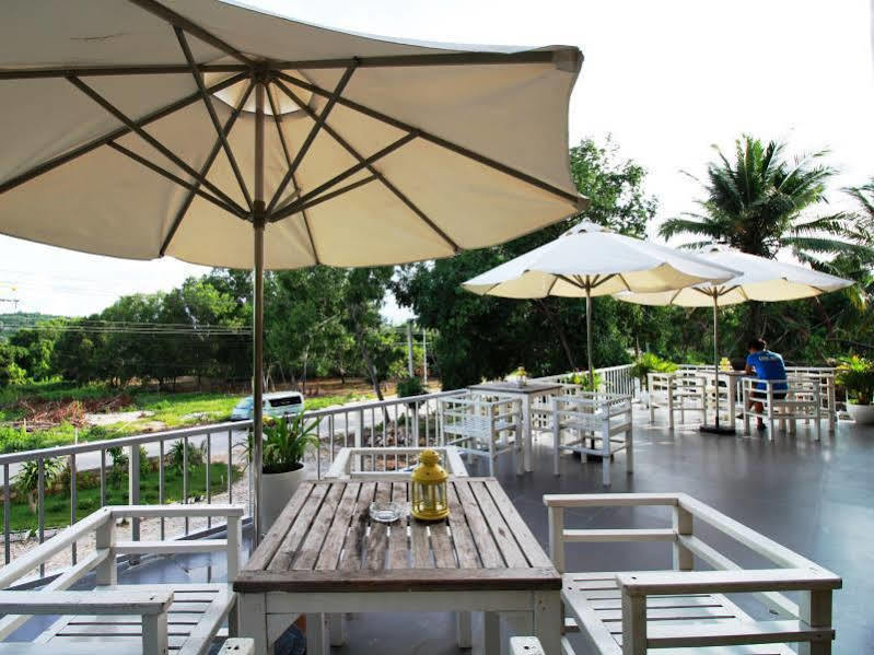 Emis Hotel Phu Quoc Exteriör bild