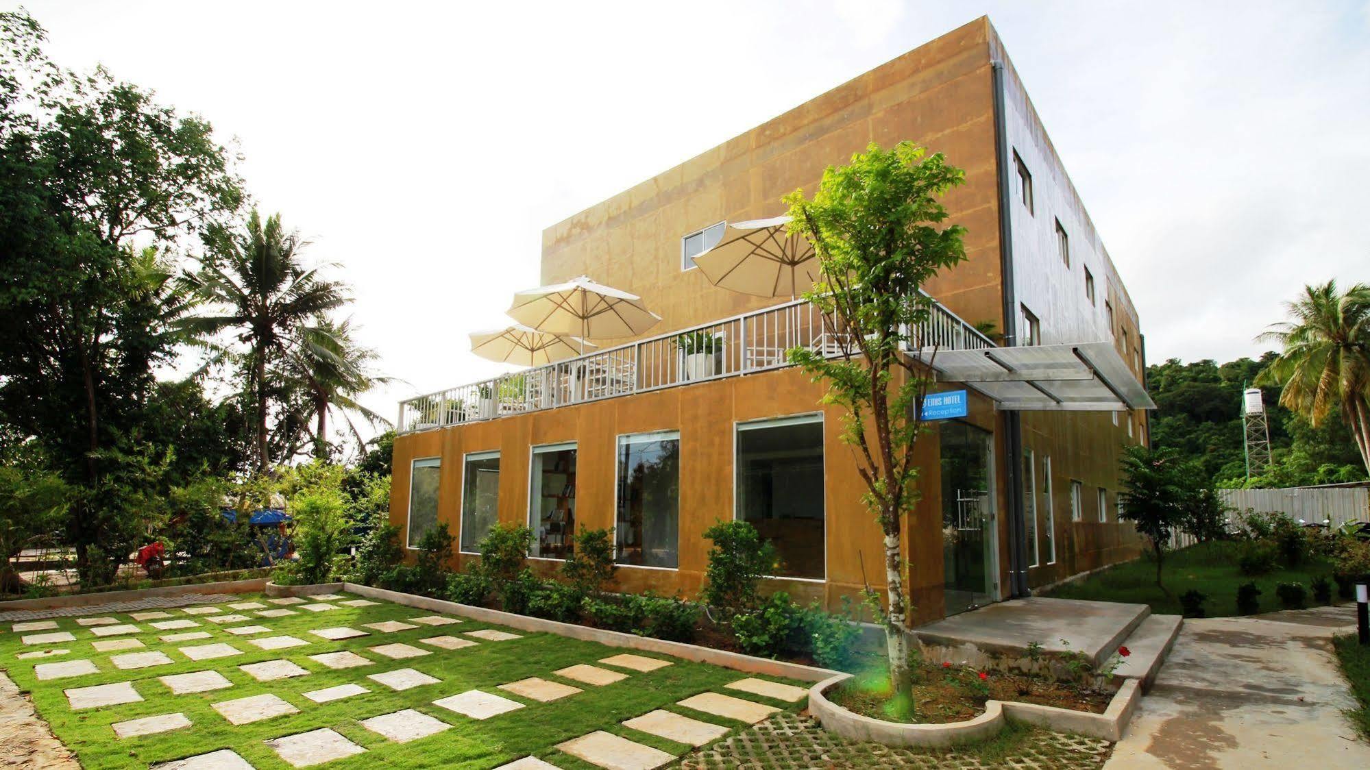 Emis Hotel Phu Quoc Exteriör bild